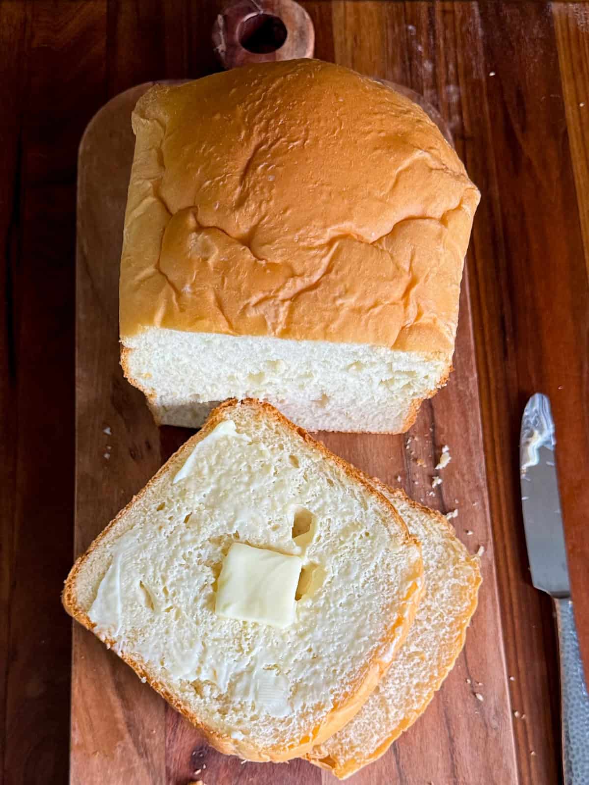 Sliced white bread.